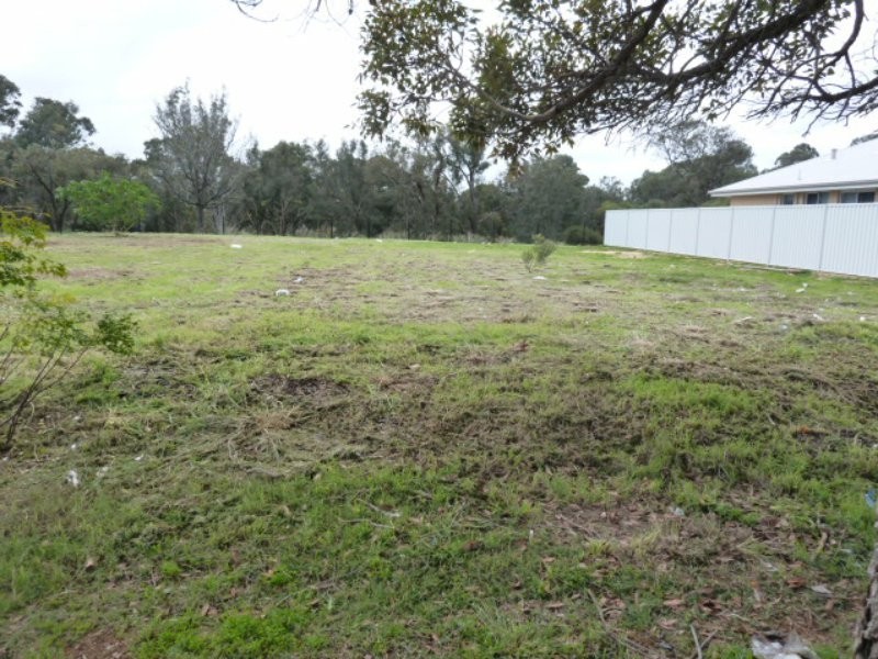 4 (Lot 89) Shipbourne Way, Huntingdale WA 6110