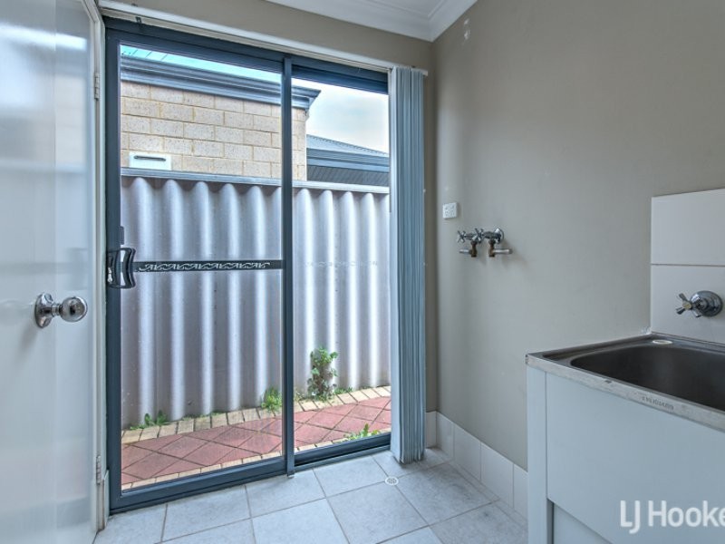 1/34 Gibbs Street, East Cannington WA 6107