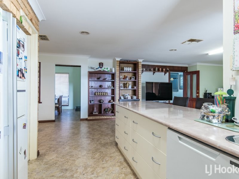 3 Todd Place, Huntingdale WA 6110