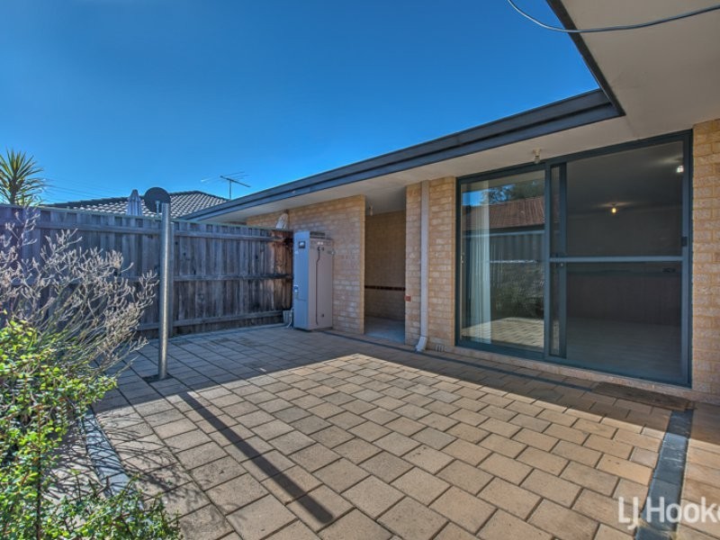 13/151 Sevenoaks Street, Cannington WA 6107