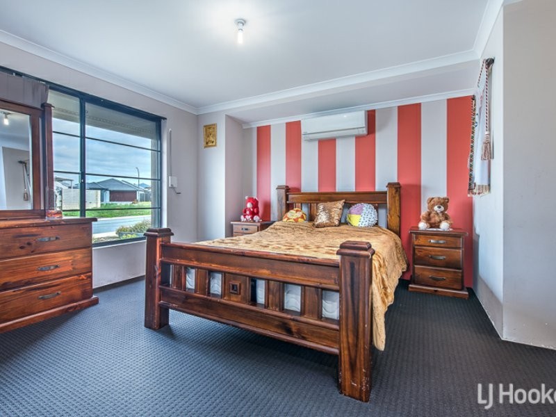70 Daybreak Loop, Wellard WA 6170
