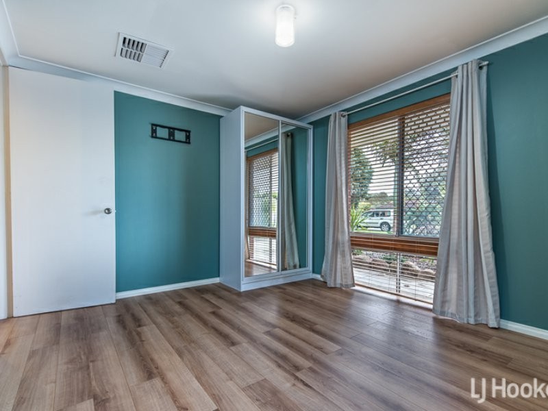 8 Mintern Court, Thornlie WA 6108