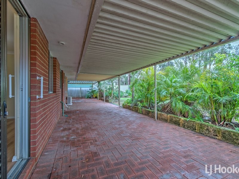 8 Mintern Court, Thornlie WA 6108