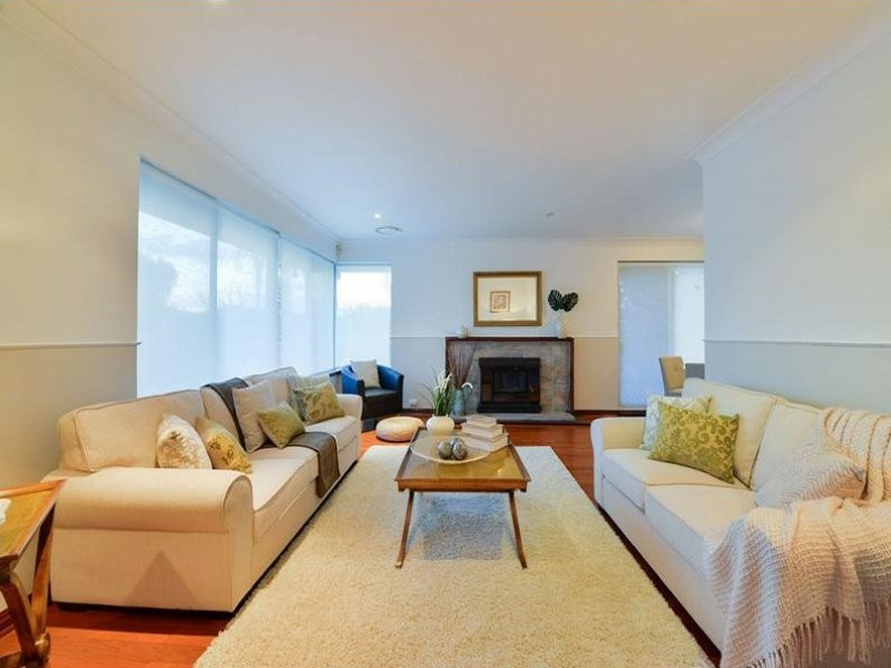 4 Langham Gardens, Wilson WA 6107