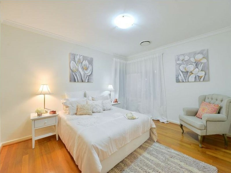 4 Langham Gardens, Wilson WA 6107