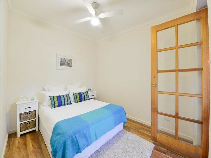 4 Langham Gardens, Wilson WA 6107