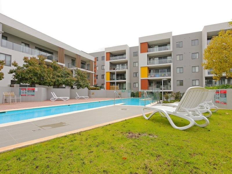 33/1 Stockton Bend, Cockburn Central WA 6164