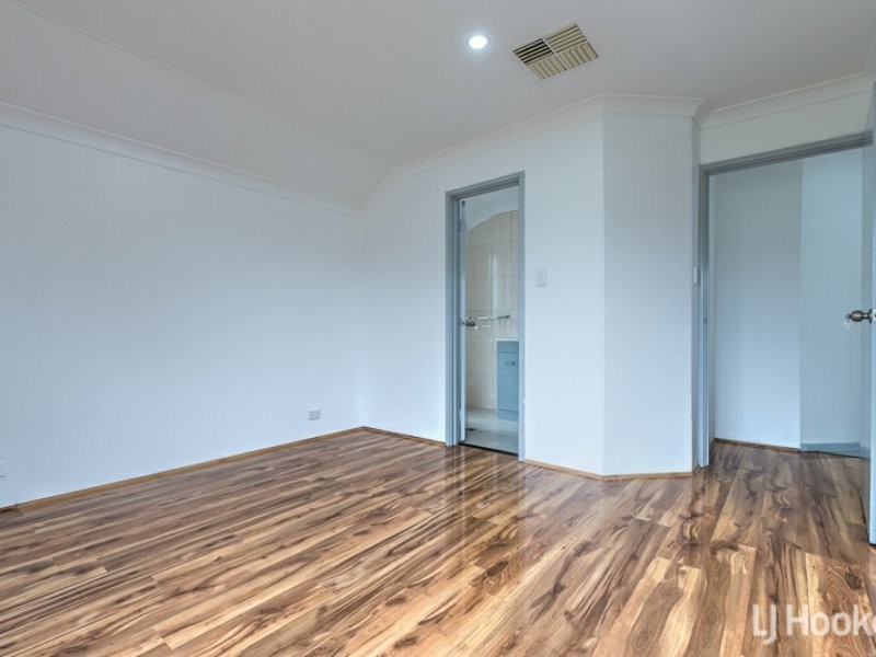 56 Discovery Drive, Thornlie WA 6108