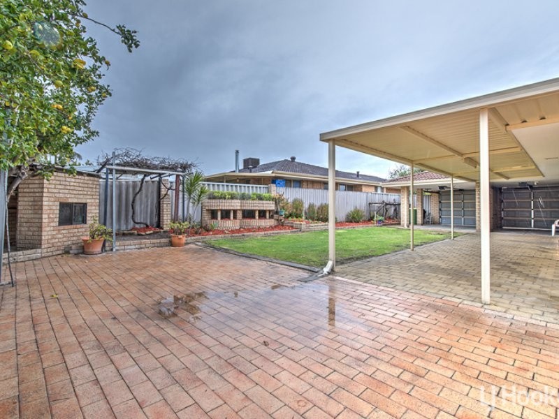 56 Discovery Drive, Thornlie WA 6108