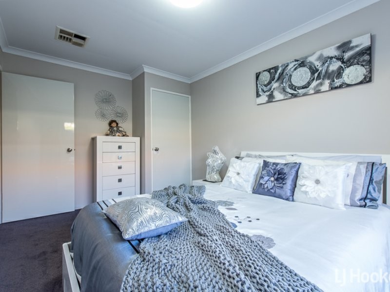 71 Southacre Drive, Canning Vale WA 6155