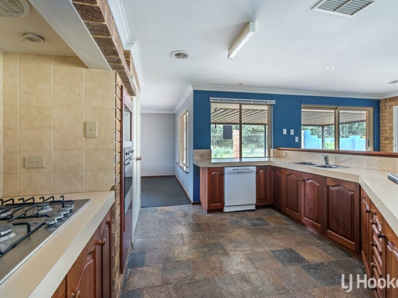 17 Gay Street, Huntingdale WA 6110