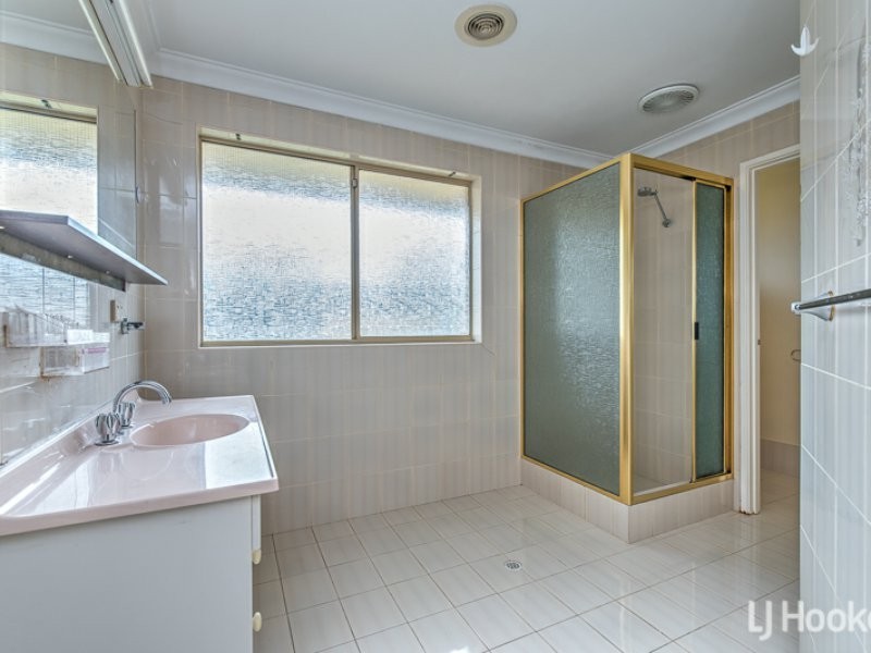 17 Gay Street, Huntingdale WA 6110