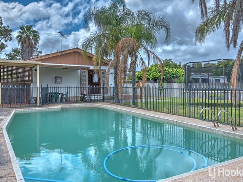 10 Manston Road, Thornlie WA 6108