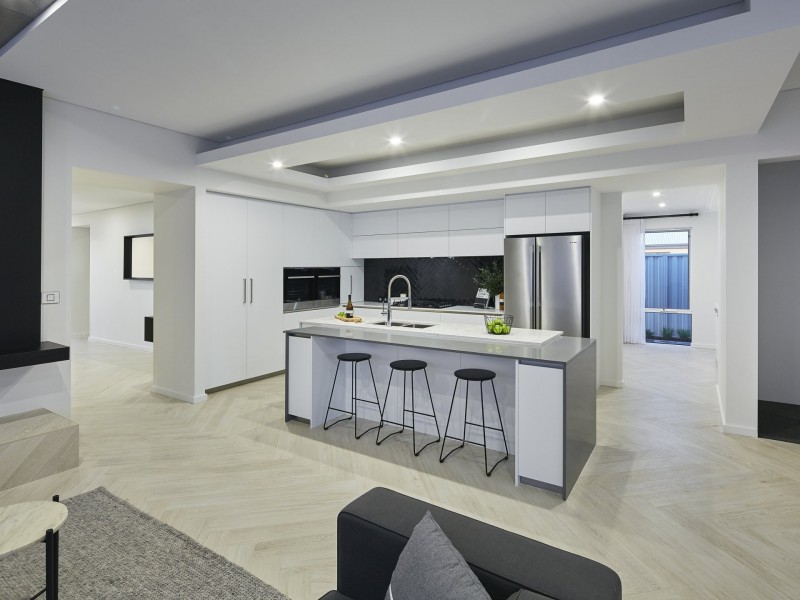 22 Barcelona Road, Piara Waters WA 6112