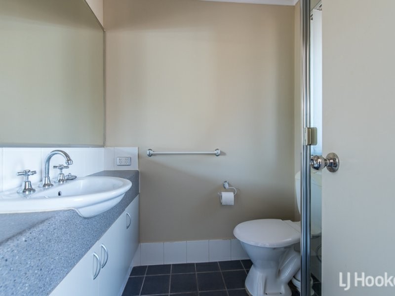 4/34 Gibbs Street, East Cannington WA 6107