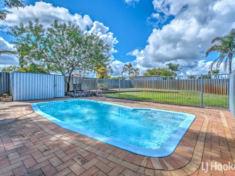 4 Grundy Way, Thornlie WA 6108