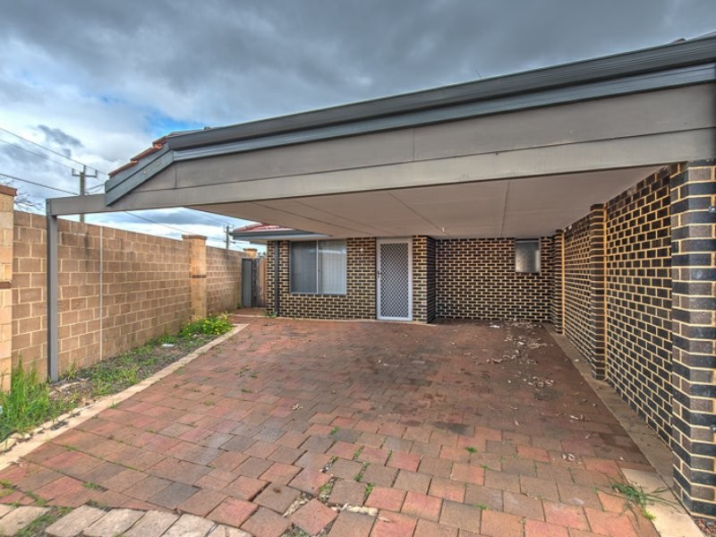 9/2 Briza Lane, Forrestfield WA 6058