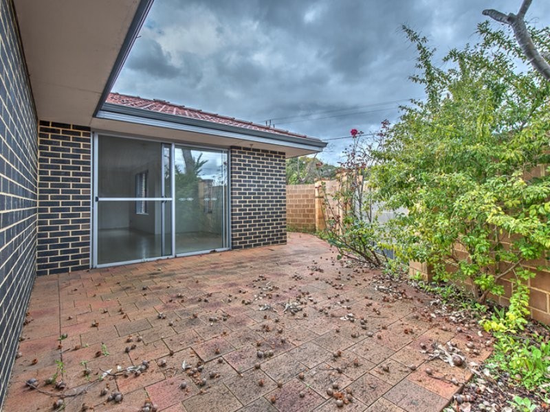 9/2 Briza Lane, Forrestfield WA 6058