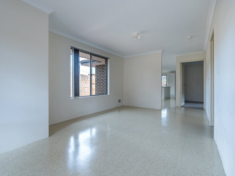 9/2 Briza Lane, Forrestfield WA 6058