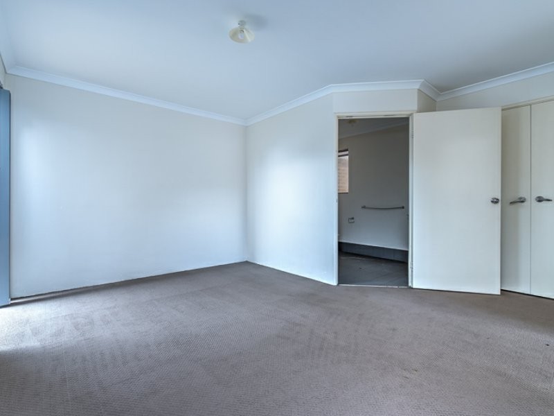 9/2 Briza Lane, Forrestfield WA 6058