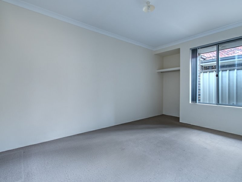 9/2 Briza Lane, Forrestfield WA 6058