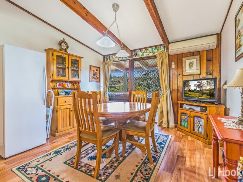 77 Paterson Road, Mount Nasura WA 6112