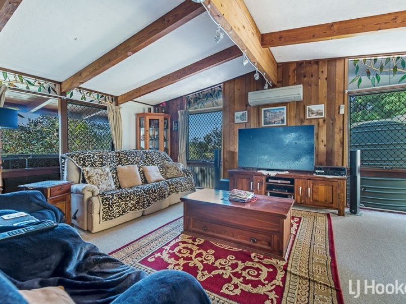 77 Paterson Road, Mount Nasura WA 6112