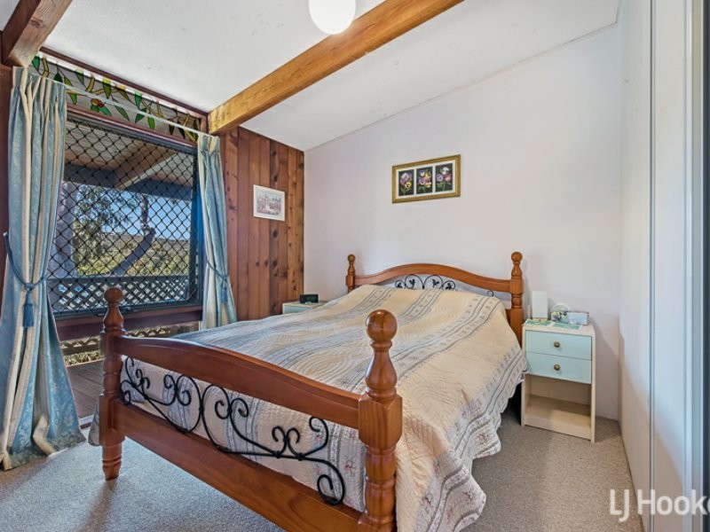 77 Paterson Road, Mount Nasura WA 6112