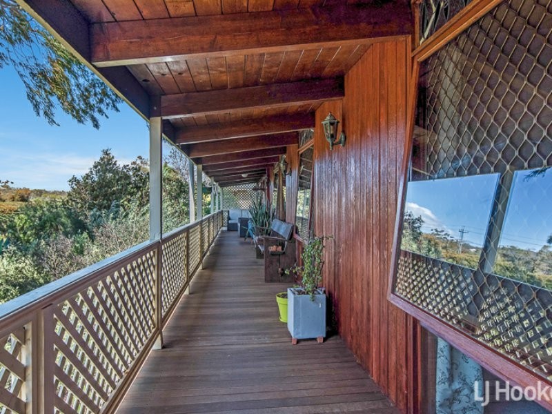 77 Paterson Road, Mount Nasura WA 6112