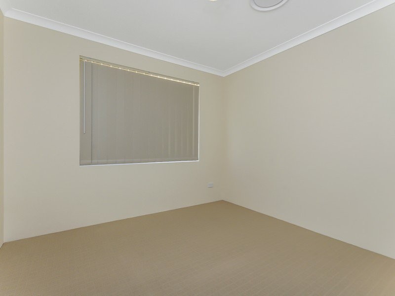 25 Haywire Avenue, Whitby WA 6123