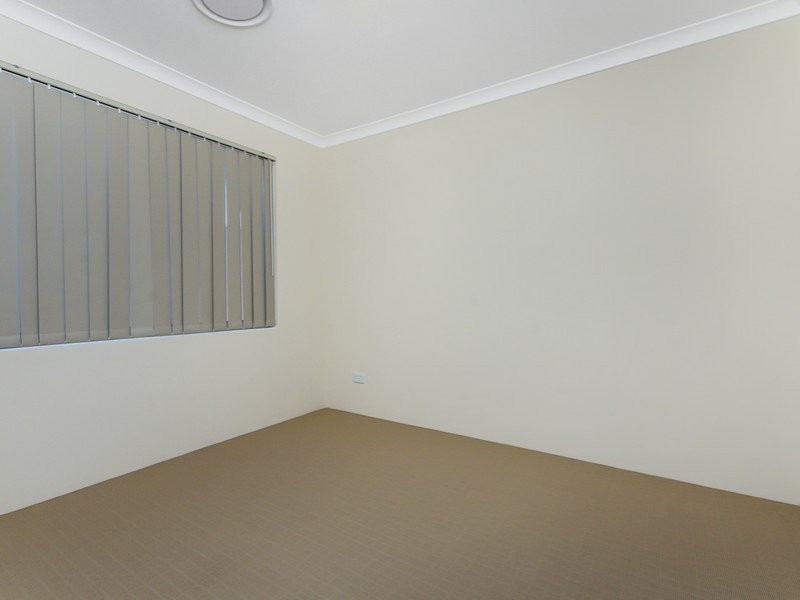 25 Haywire Avenue, Whitby WA 6123