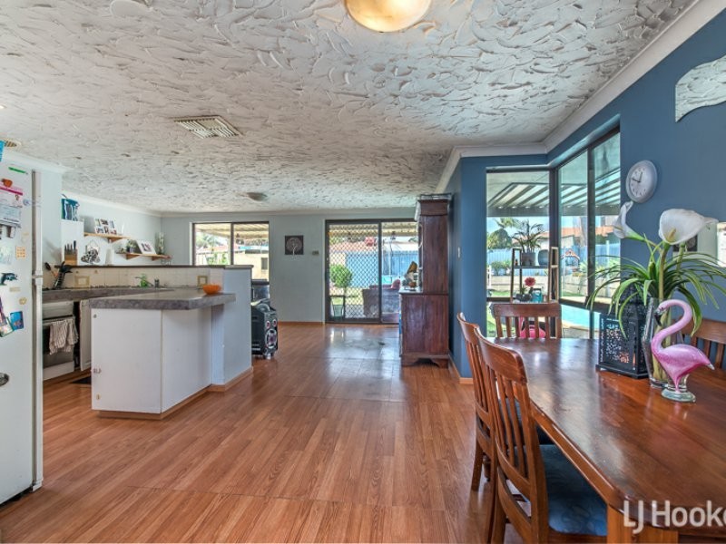 10 Explorer Drive, Thornlie WA 6108