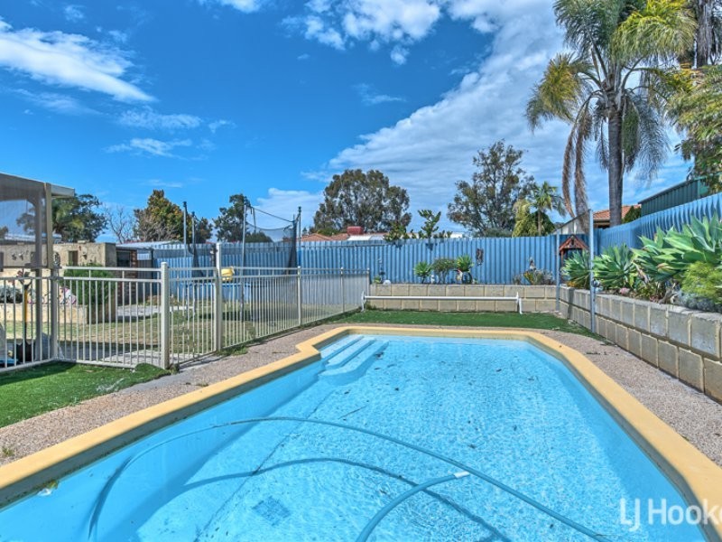 10 Explorer Drive, Thornlie WA 6108