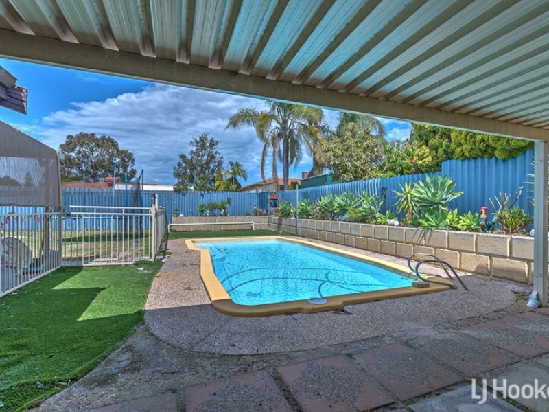 10 Explorer Drive, Thornlie WA 6108
