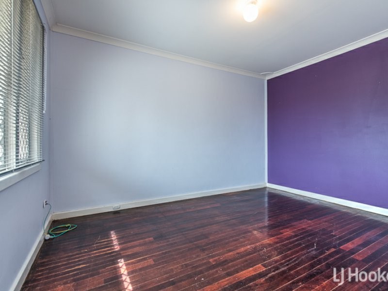 33A Brookman Avenue, Langford WA 6147