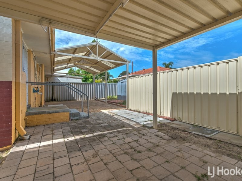 33A Brookman Avenue, Langford WA 6147