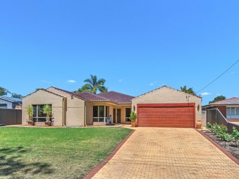 19 Glenbrook Road, Thornlie WA 6108