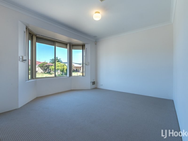 6 Akma Court, Maddington WA 6109