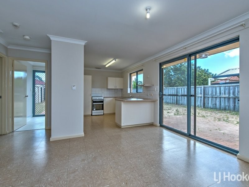 8 Villefort Avenue, Ellenbrook WA 6069