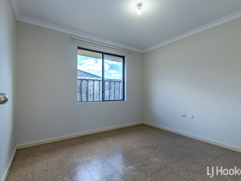 8 Villefort Avenue, Ellenbrook WA 6069