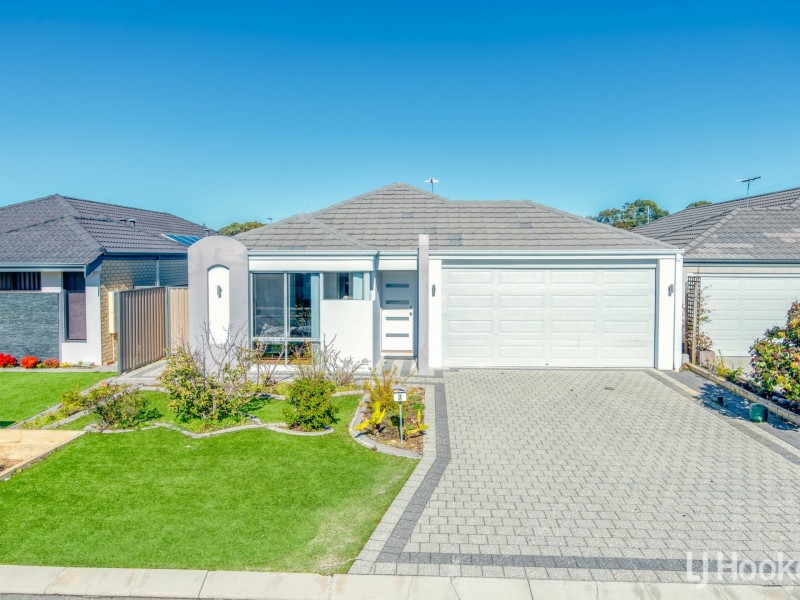 7 Hopkins Court, Southern River WA 6110