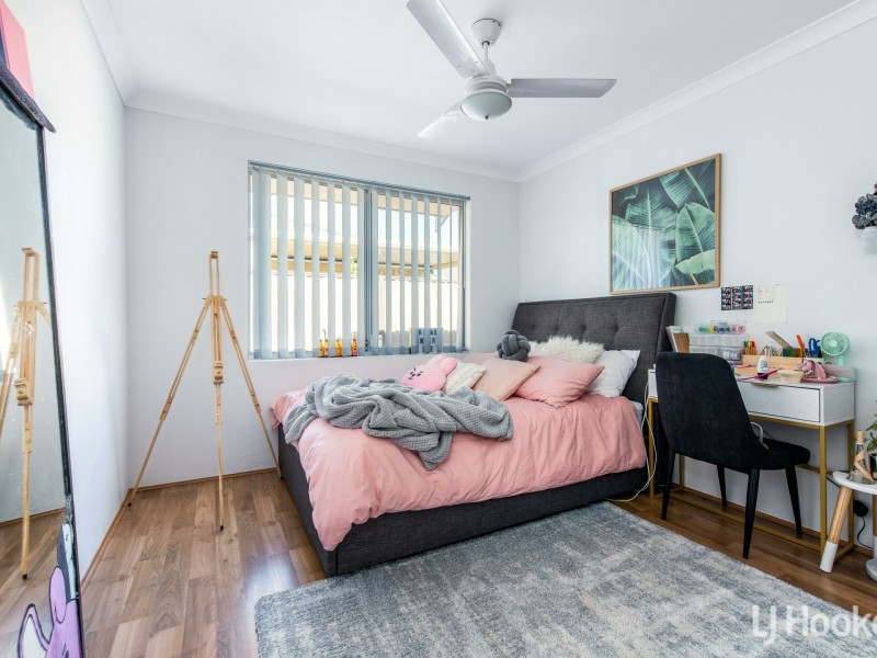 7 Hopkins Court, Southern River WA 6110