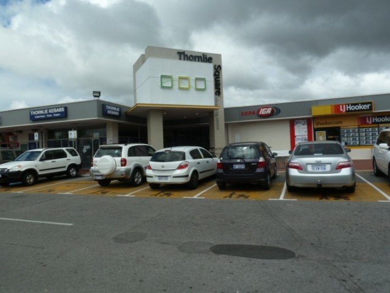 3A Churchdown Place, Thornlie WA 6108