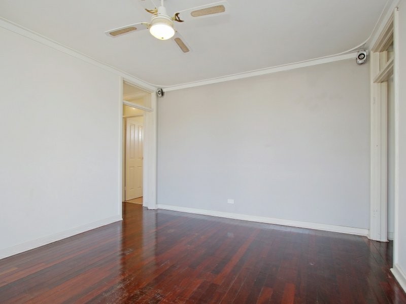 52 Gerard Street, East Cannington WA 6107