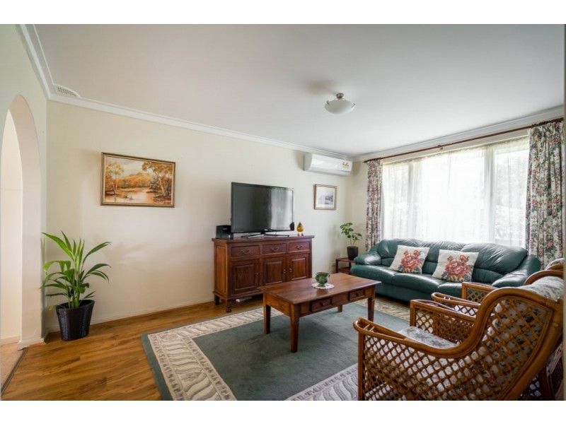 25 Dunnell Street, Maddington WA 6109