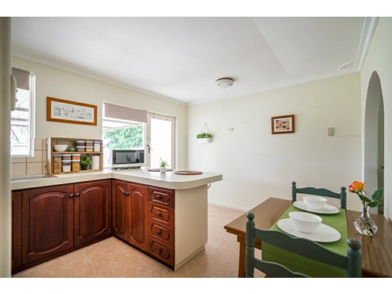 25 Dunnell Street, Maddington WA 6109