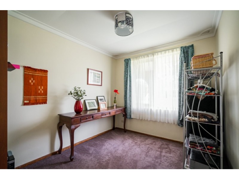 25 Dunnell Street, Maddington WA 6109