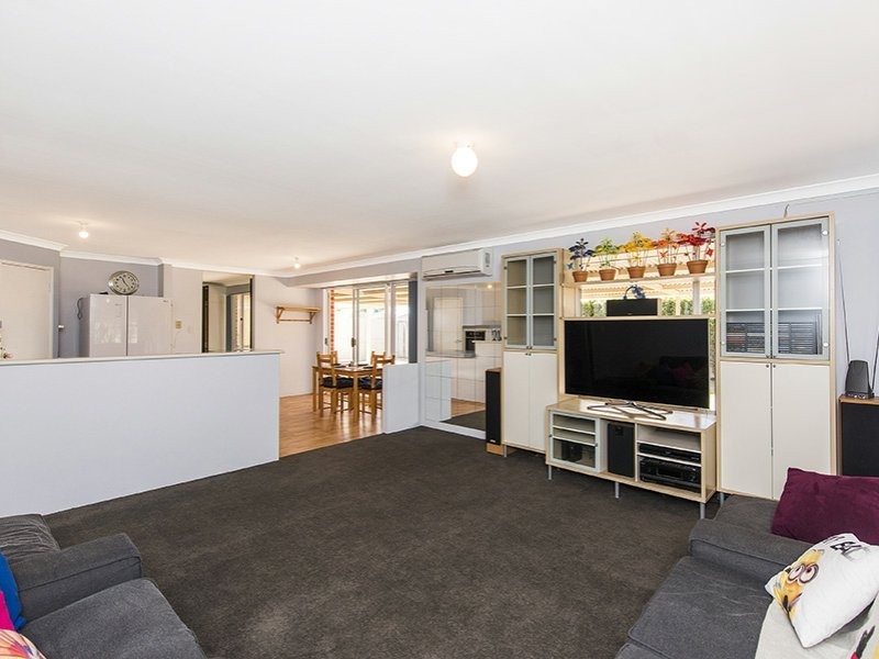 156 Harpenden Street, Huntingdale WA 6110