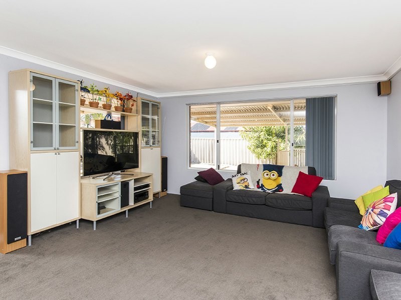 156 Harpenden Street, Huntingdale WA 6110