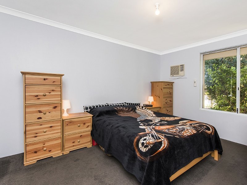 156 Harpenden Street, Huntingdale WA 6110